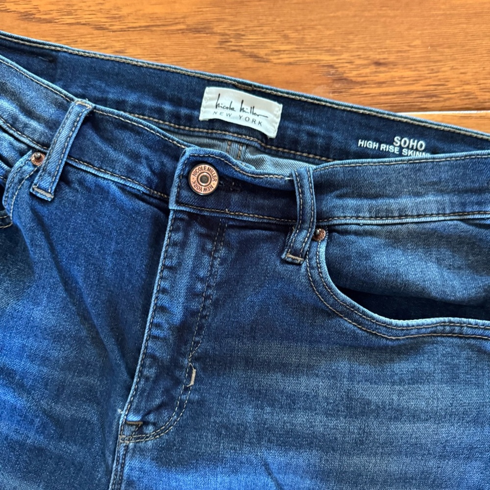 Nicole Miller New York Jeans Women’s 10 Soho High-Rise Skinny Crop Distressed - Picture 2 of 3